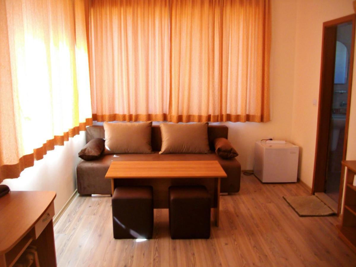 Barex Family Hotel Созополь Экстерьер фото